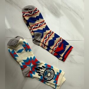 2 Pairs Women Native American Inspo Geometric Southwest Crew Socks Med Like New
